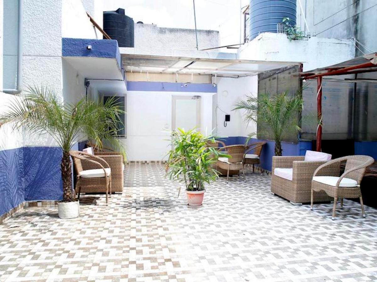 Maplewood Guest House, Neeti Bagh, New Delhiit Is A Boutiqu Guest House - Room 5 Luaran gambar