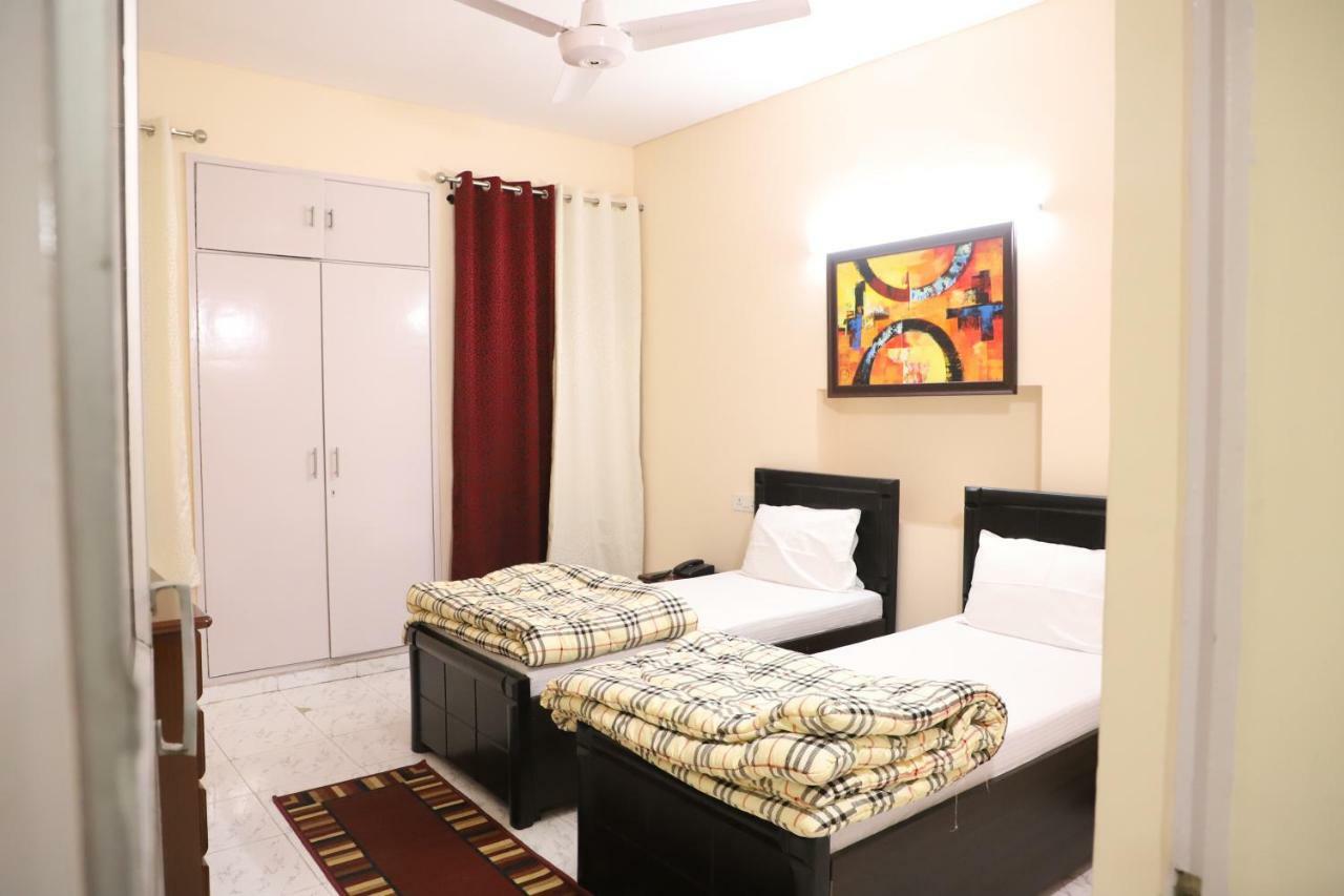 Maplewood Guest House, Neeti Bagh, New Delhiit Is A Boutiqu Guest House - Room 5 Luaran gambar