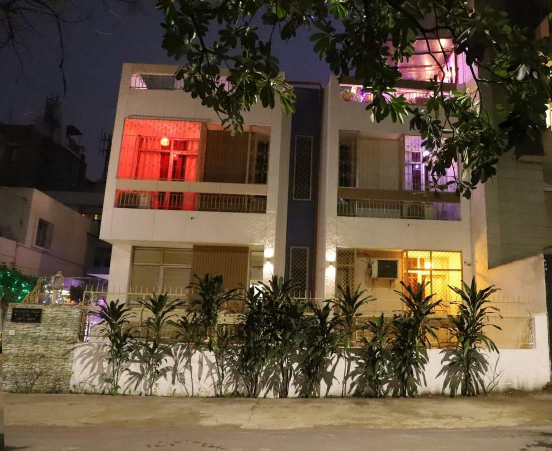 Maplewood Guest House, Neeti Bagh, New Delhiit Is A Boutiqu Guest House - Room 5 Luaran gambar