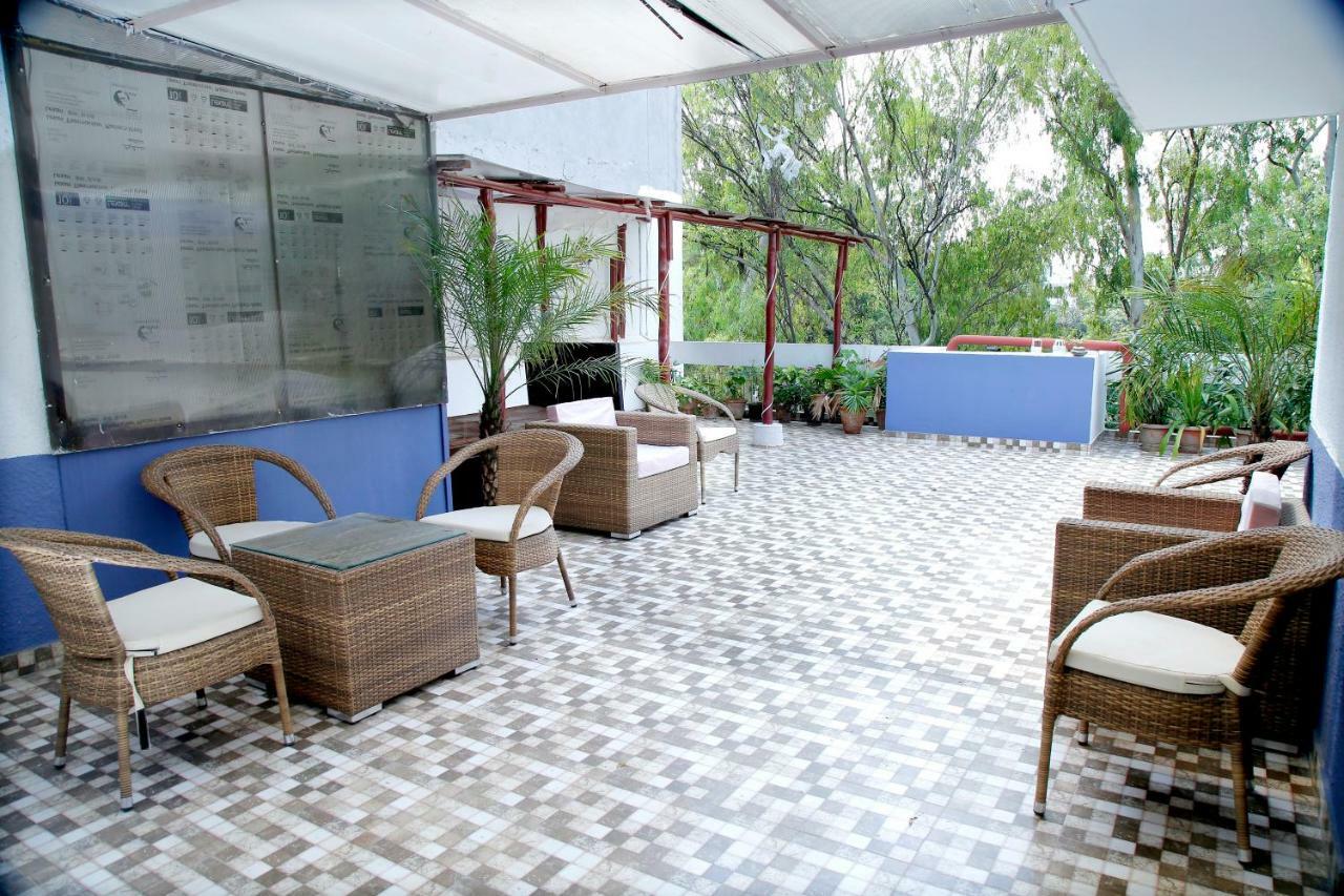 Maplewood Guest House, Neeti Bagh, New Delhiit Is A Boutiqu Guest House - Room 5 Luaran gambar