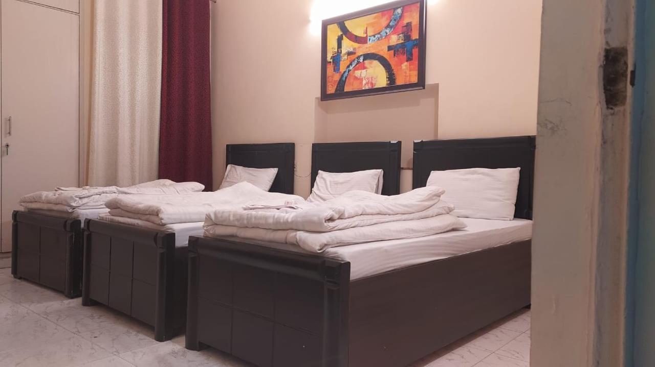 Maplewood Guest House, Neeti Bagh, New Delhiit Is A Boutiqu Guest House - Room 5 Luaran gambar